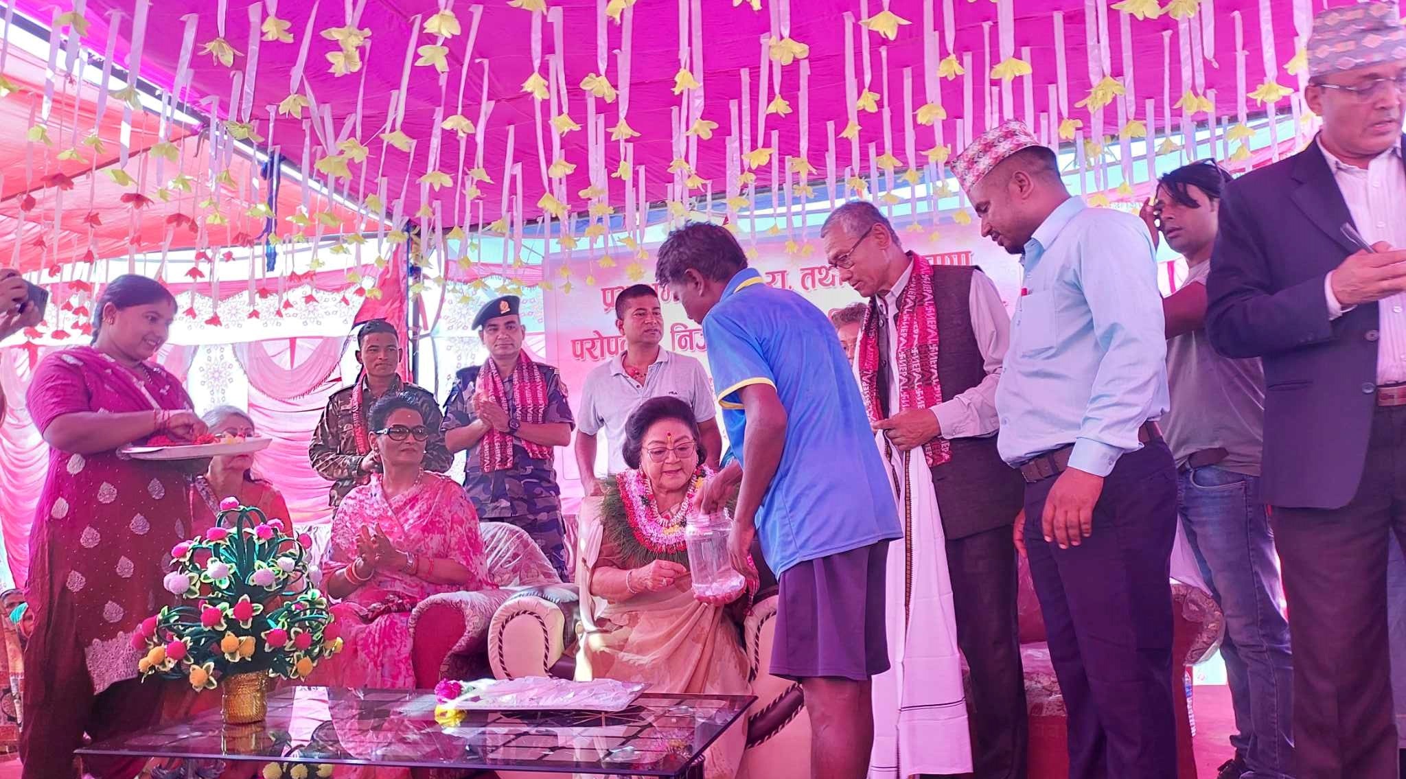 राजी राणाले ८ करोड लगाएर बनाइदिएको घरमा बस्न पाउँदा २० मुसहर परिवार दंग