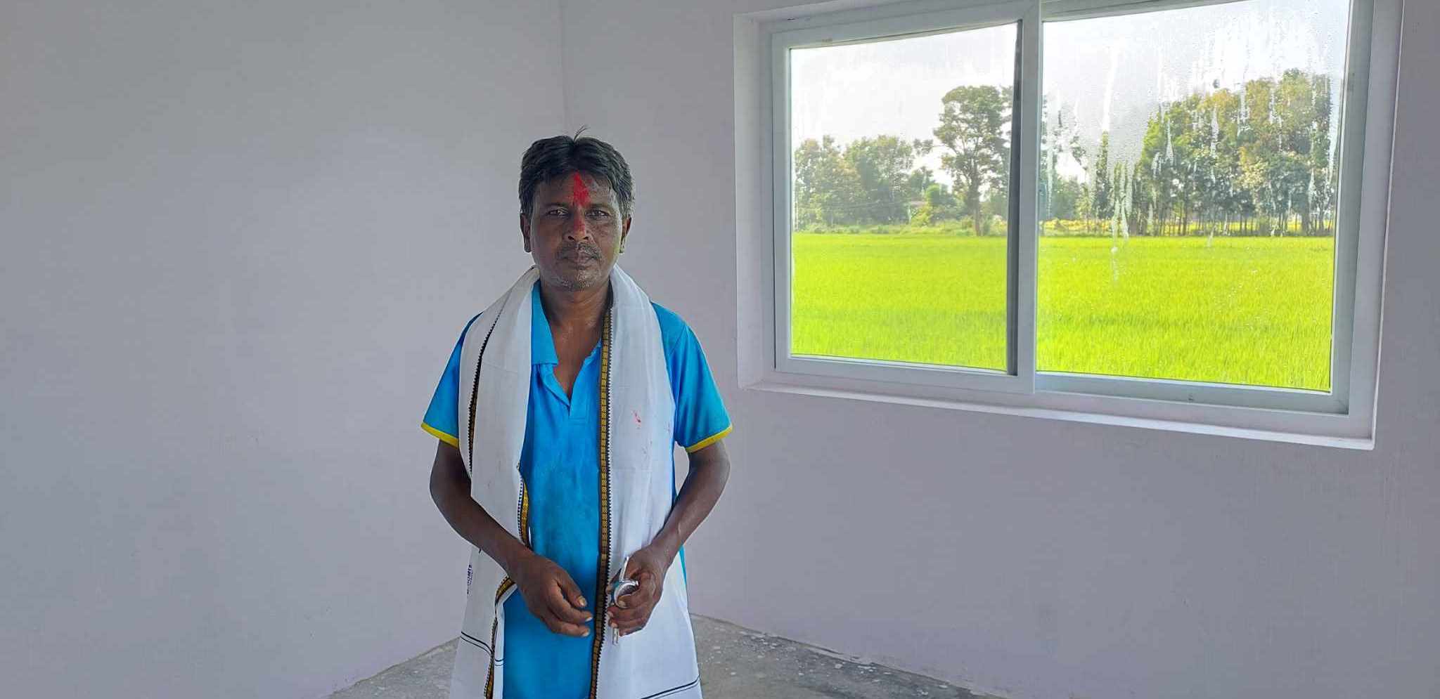 राजी राणाले ८ करोड लगाएर बनाइदिएको घरमा बस्न पाउँदा २० मुसहर परिवार दंग