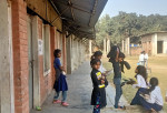 विद्यालयमा भौतिक संरचना थपिँदै, गुणस्तर खस्कँदै