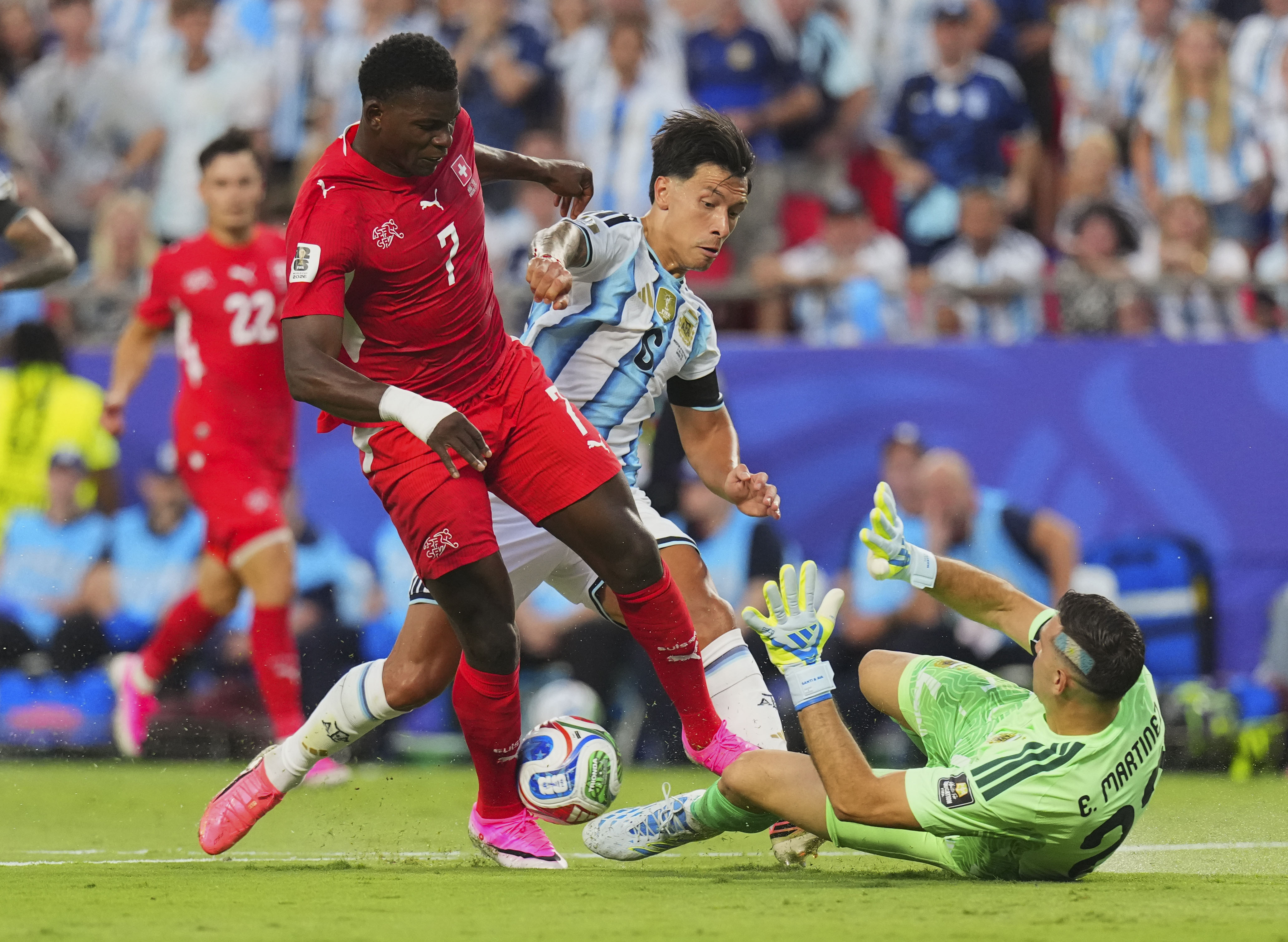 (SP)U.S.-KANSAS+CITY-FOOTBALL-FIFA+WORLD+CUP-QUARTER+FINAL-ARG+VS+SUIXxjpbeE000450_20260712_PEPFN0A001-1783842658.jpg