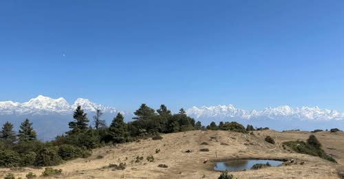 स्पार्क कारले स्पार्क एडभेन्चर गर्ने 