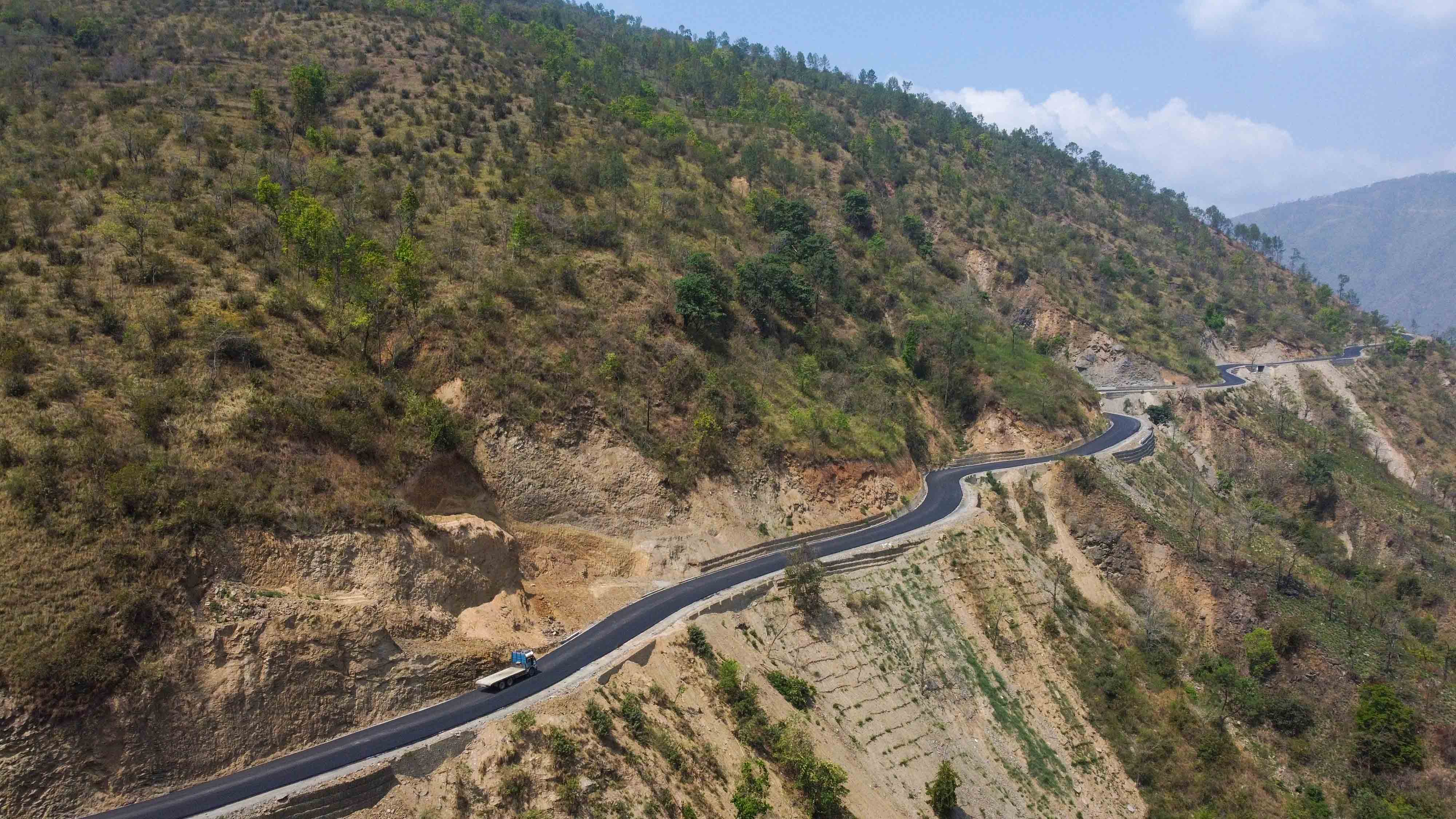 तमोर करिडोरले ल्यायो चहलपहल, बदलियो गडतिरको दृश्य