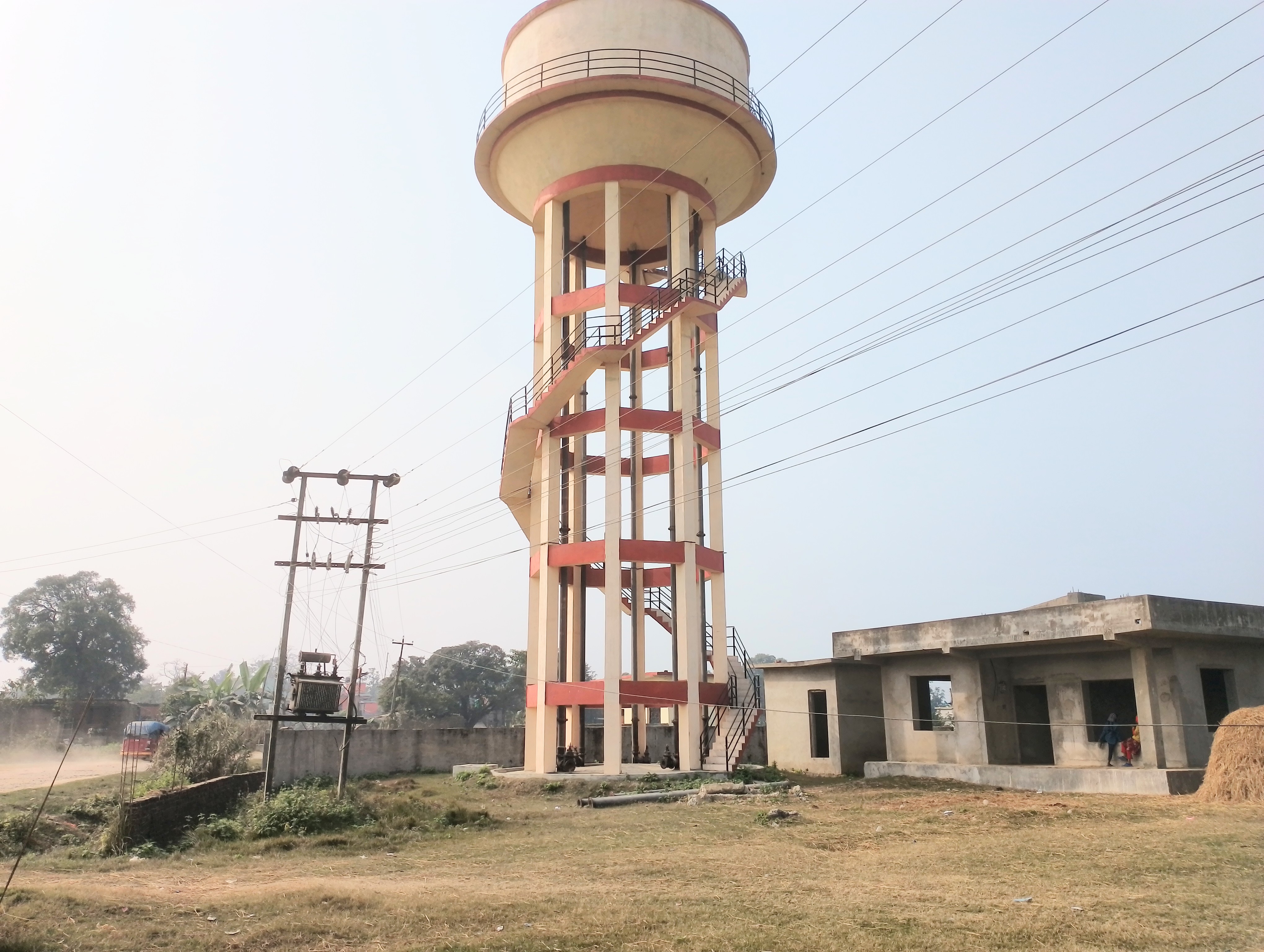 पश्चिम नवलपरासीमा वर्षौदेखि ५० खानेपानी योजना अधुरै