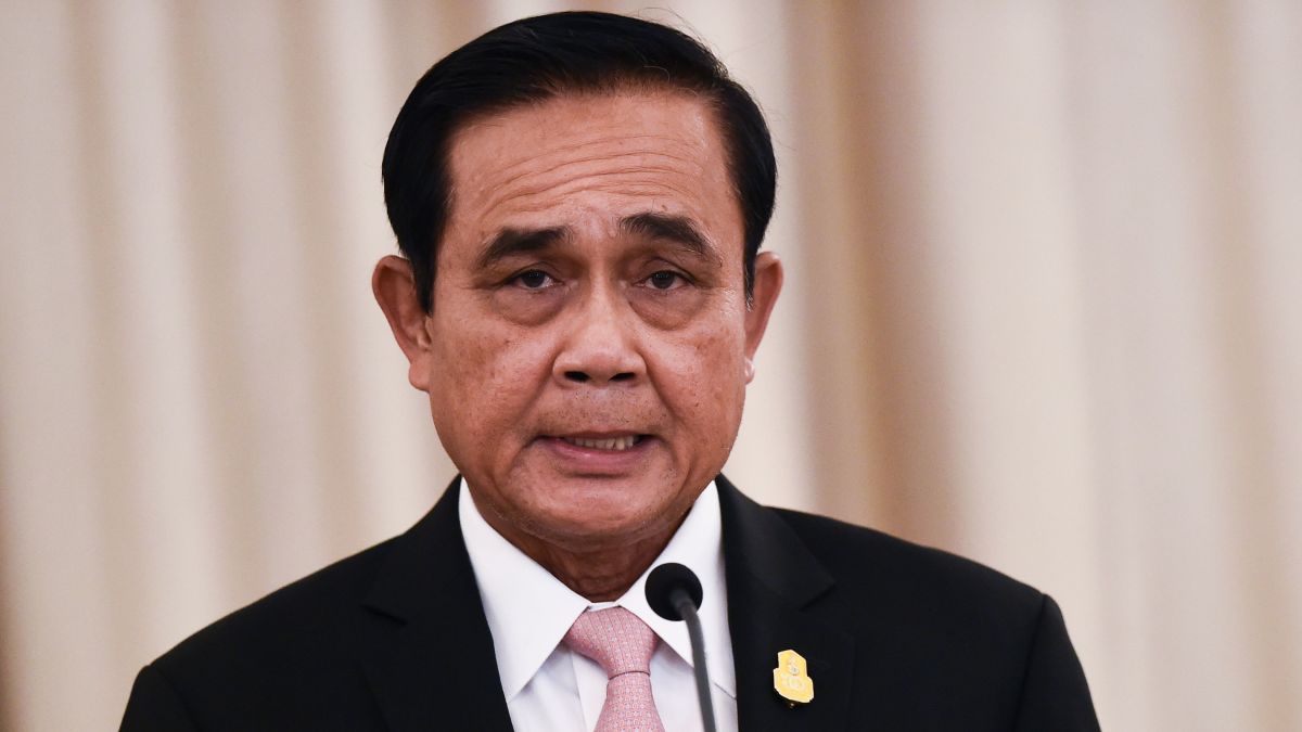 थाइल्याण्डका प्रधानमन्त्रीद्वारा संसद विघटन 