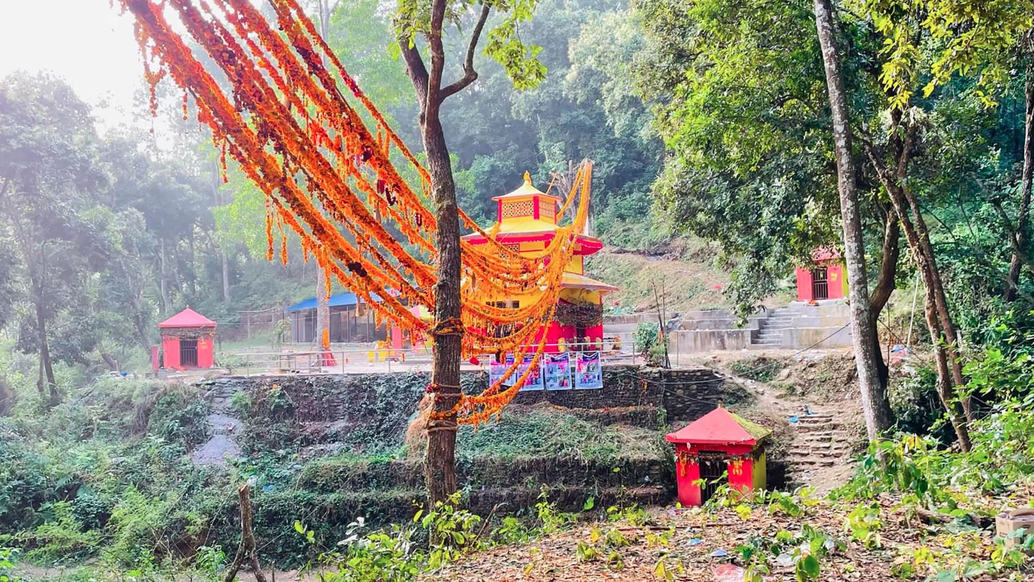 ओझेलमा तनहुँको राजापानी सिद्धेश्वर महादेव मन्दिर 