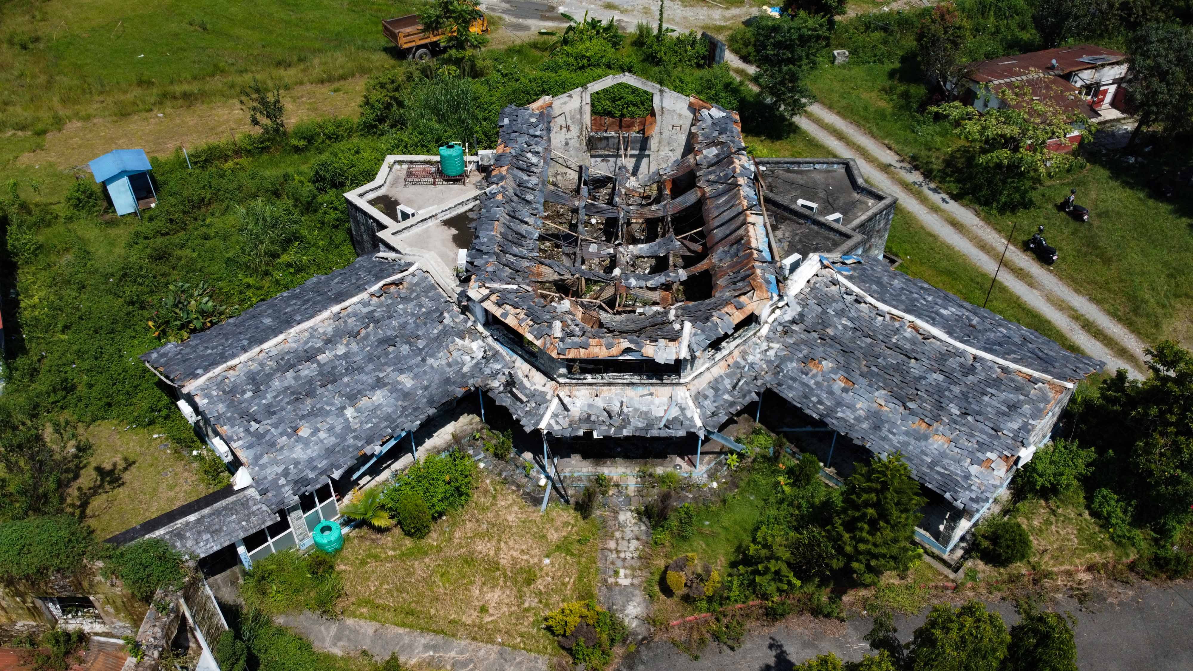1-Gandaki-Gen-Z-Aandolan-Agalagi-Building_NPL-(17)-1788930597.jpg