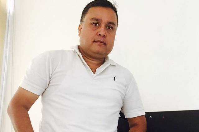 प्रश्न गर्दागर्दै अकस्मात् उत्तर दिने खण्ड आइलाग्यो पत्रकार गिरीश गिरीलाई