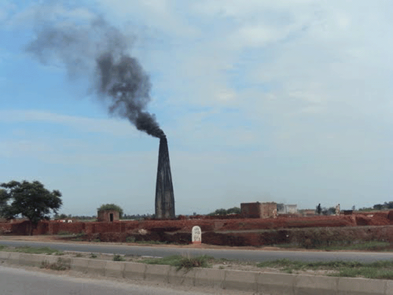 विद्युतीय मेसिनबाट इँटा बनाउन नगरको आग्रह