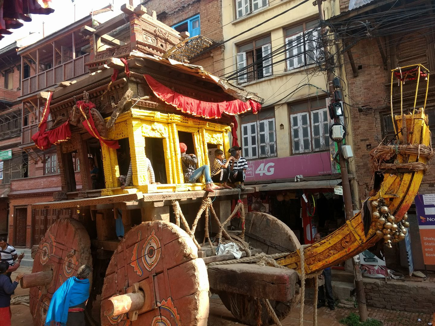 अराजक बिस्काः अलपत्र भैरवनाथ