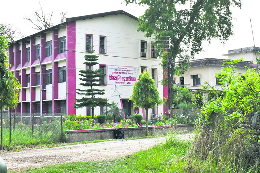 सरकारी जग्गामा भूमाफियाको रजाइँ, पुर्पक्षका लागि १८ जना थुनामा