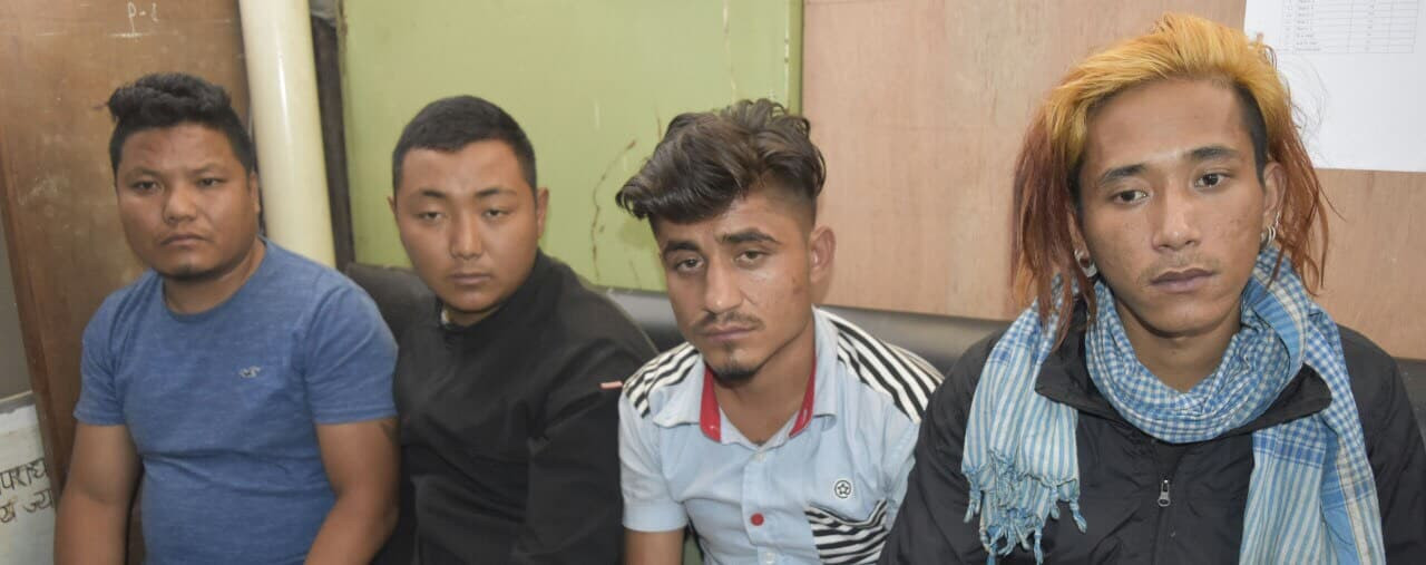 बौद्धमा गोली चल्यो, लुटेरा पक्राउ