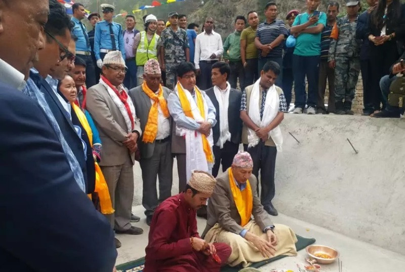 रसुवा एकीकृत भन्सारको शिलान्यास