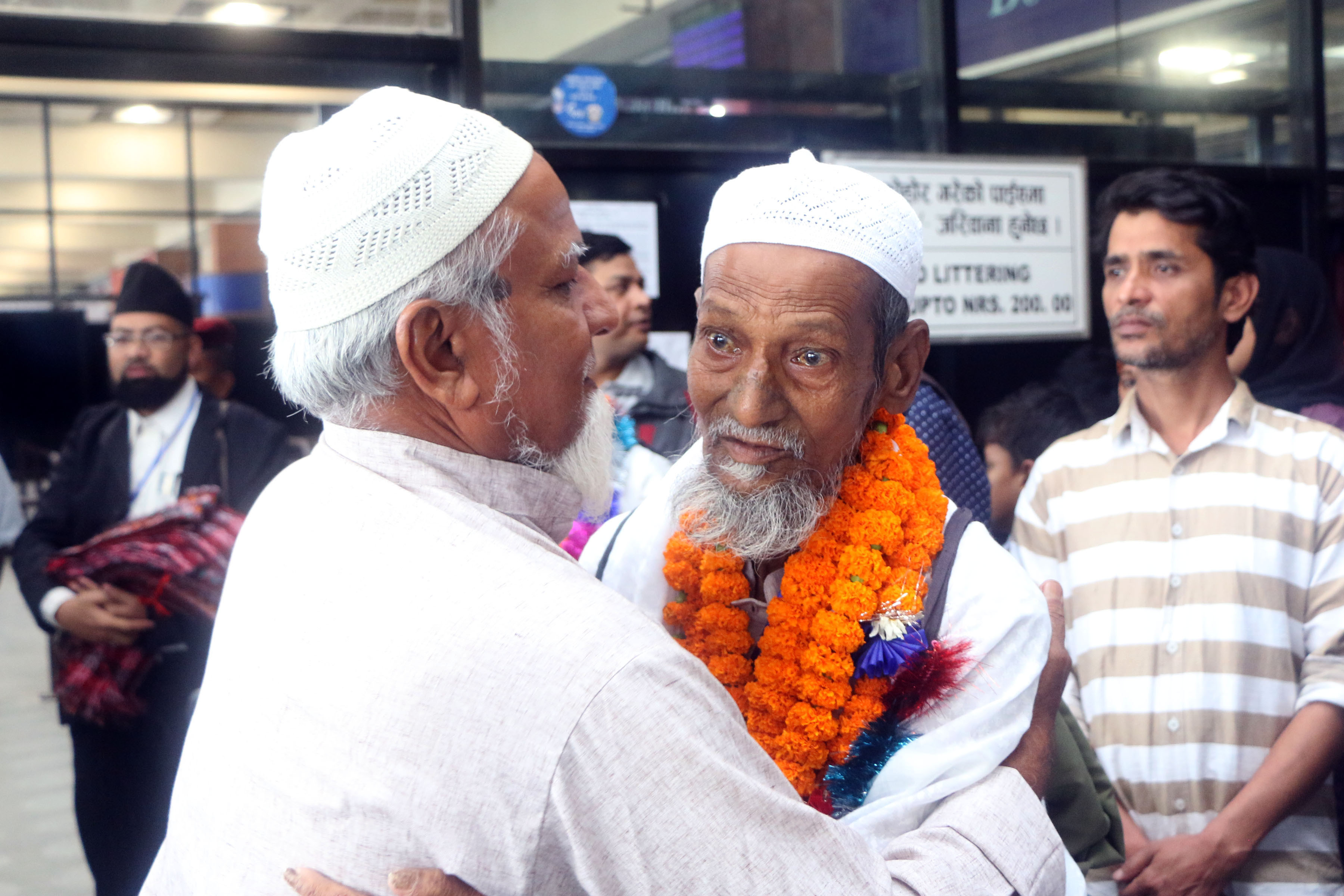 गृहमन्त्रीले गरे हजयात्रीको बिदाइ