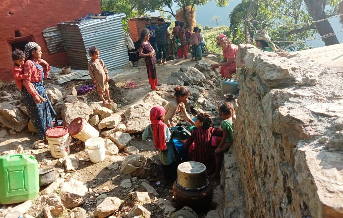 २८ लाख स्वाहा ! खानेपानीका लागि हिउँदवर्षै लाइन