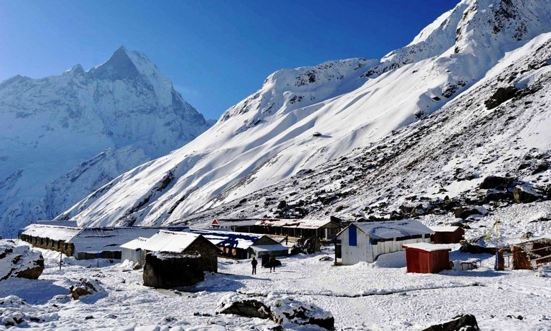 अन्नपूर्ण पदयात्रामा चुनौतीपूर्ण बन्दै हिङ्कु हिमपहिरो