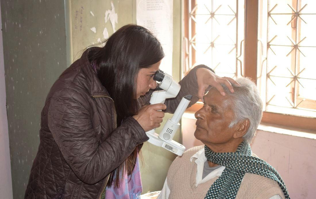 मोरङको रतुवामाईमा शल्यक्रियासहितको विशेषज्ञ स्वास्थ्य शिविर सुरु