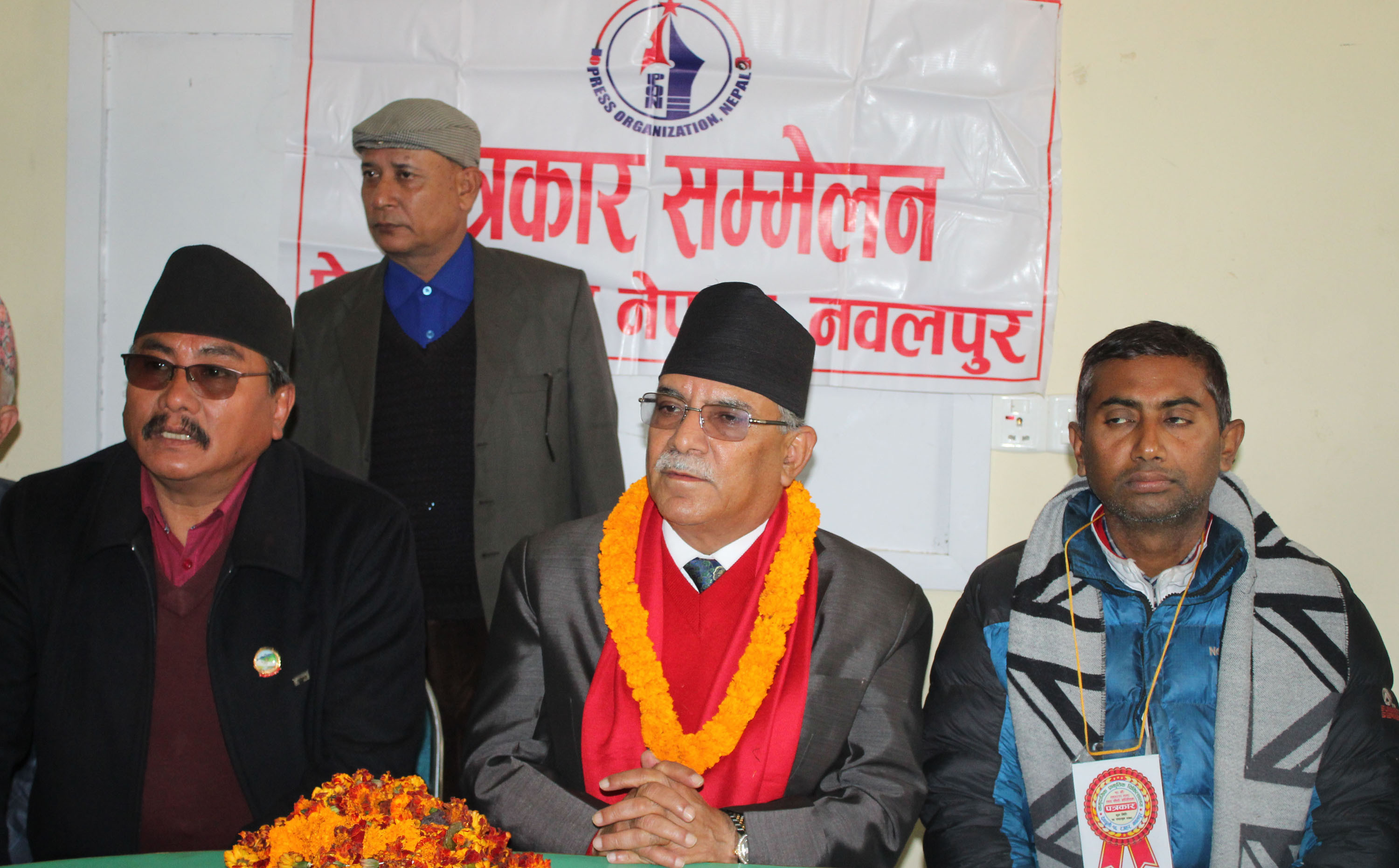 गल्ती गर्ने छुट कसैलाई छैन: अध्यक्ष दाहाल