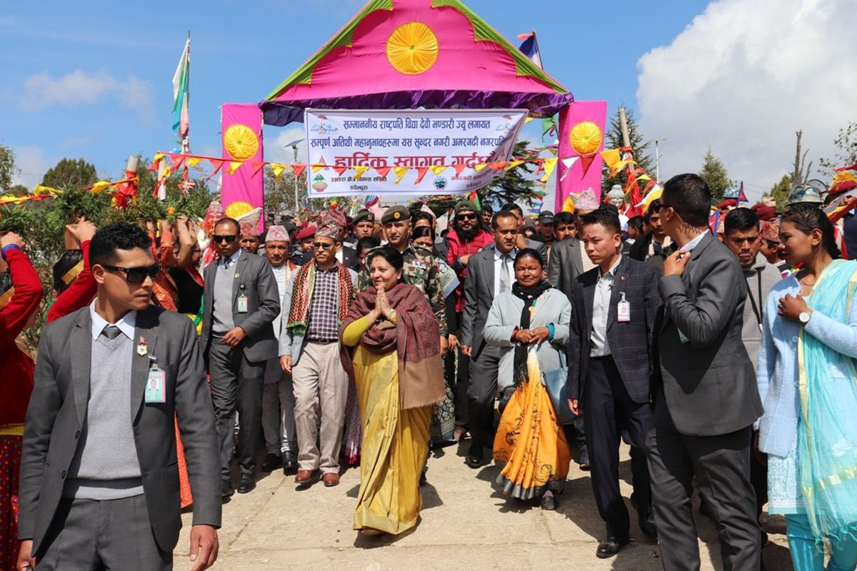 प्रसिद्ध धार्मिक शक्तिपीठ उग्रतारामा राष्ट्रपति भण्डारी