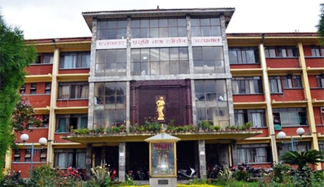 प्रसूति गृहमा ३५ जना कोरोना सङ्क्रमित महिलाले जन्माए शिशु