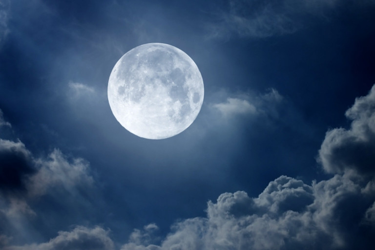 1586314747moon.jpg