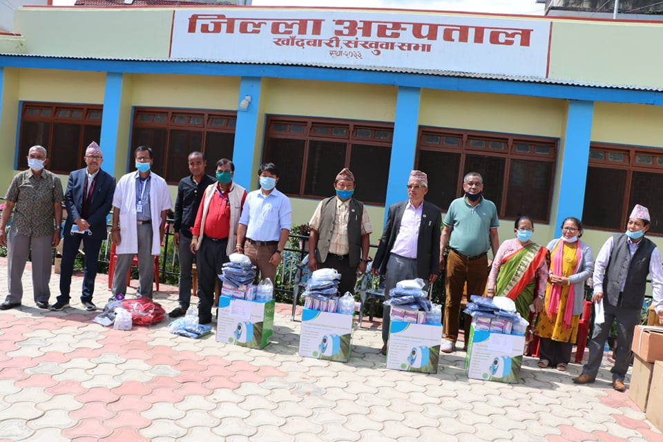 ९ लाख बढीको स्वास्थ्य सामग्री सहयोग 