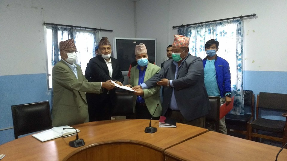 बाबुरामविरुद्ध पूर्वआईजीपीसहित २ सांसद पुगे मानवअधिकार आयोग