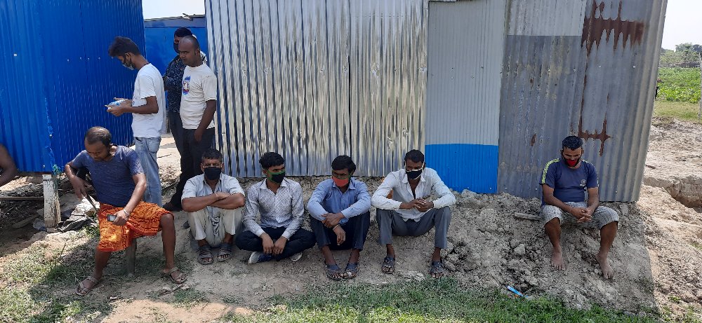पैसा लिएर भारतीय मजदुरलाई सीमा कटाउन खोज्ने २ जना पक्राउ 