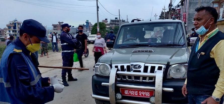 ललितपुरको सिद्धिपुरका ४ घर सिल, वडा प्रवेश गरेकालाई घर फर्काइयो