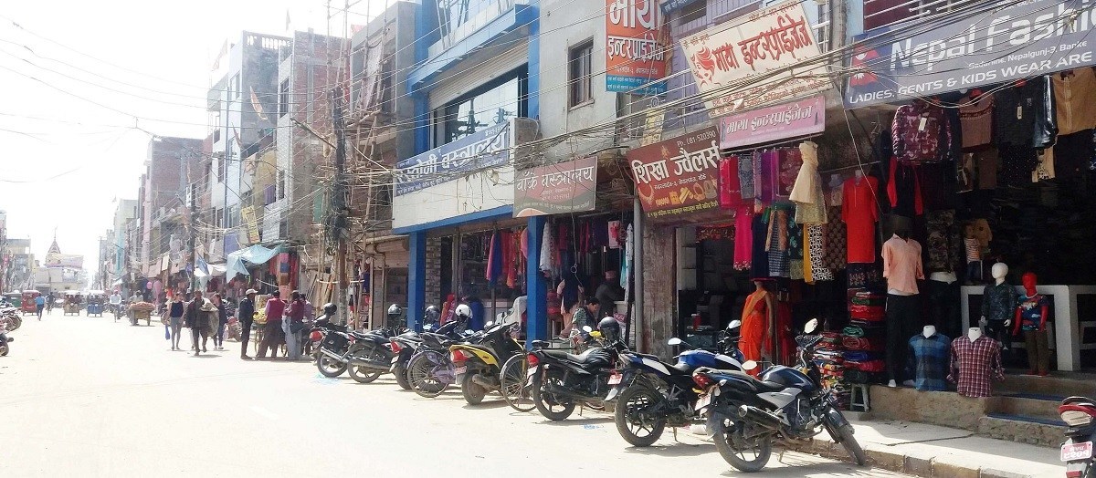 एकलैनी बजार सडक विस्तार योजना छिट्टै सुरू 