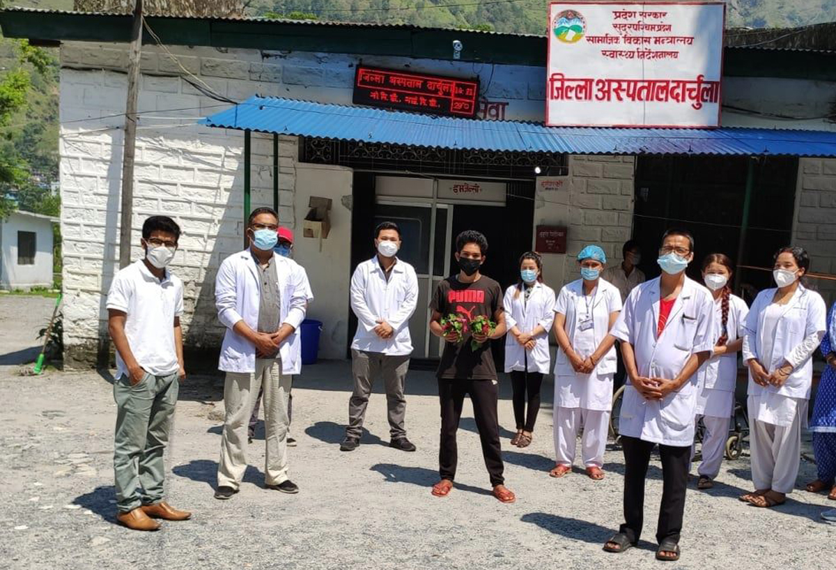 दार्चुलाका पहिलो संक्रमितले जिते कोरोना