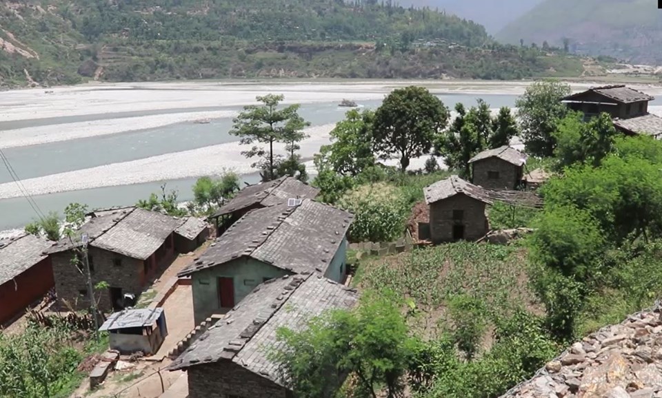 पोस्टमार्टम भन्छ : डुबेर मरे, अभियुक्त भन्छन् : कुटेर मार्‍याैँ