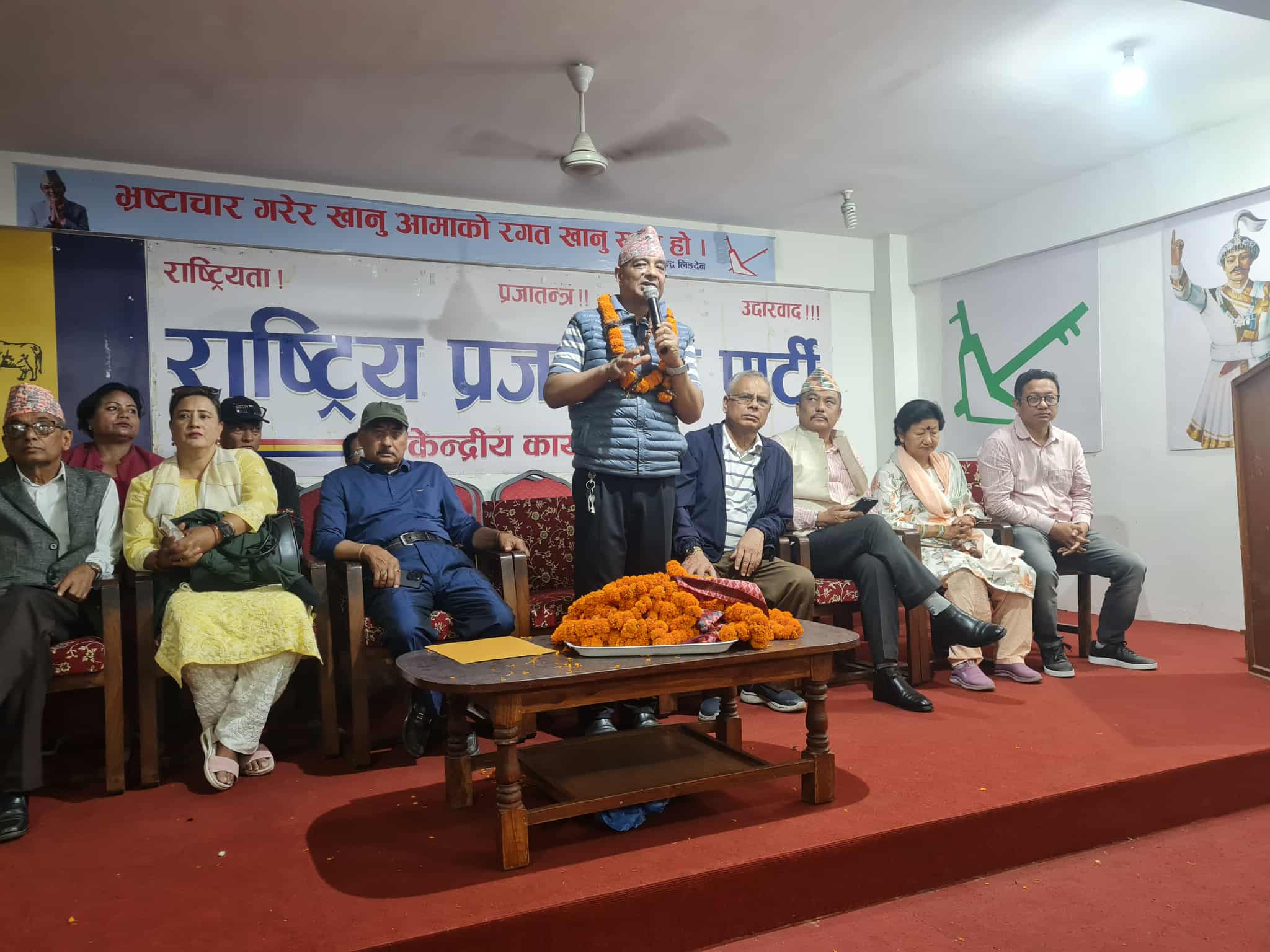 उपचारका लागि हिरासतमुक्तपछि धवलले भने– हिरासतमा राम्रै खानबस्न दिए (भिडियो)