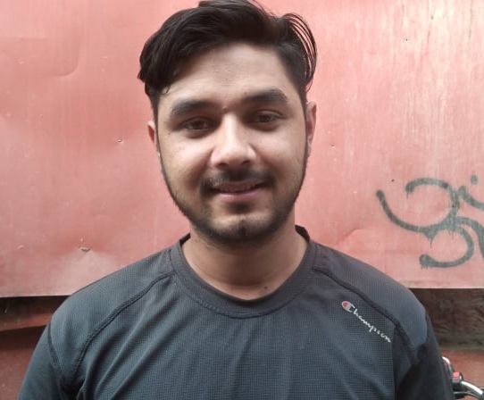 एक मुट्ठी सास