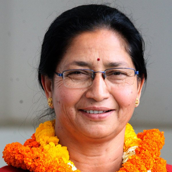 सत्तारुढ गठबन्धनकी उम्मेद्वार उर्मीला अर्याल विजयी