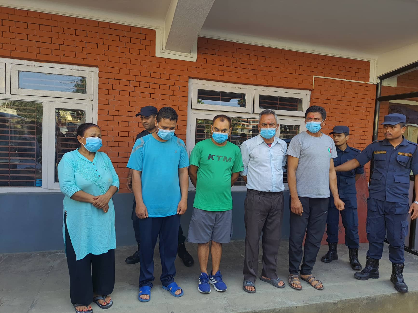 ७ करोड पर्ने जग्गाको कर तिर्न मालपोत पुगेकी शान्ताले जब आफ्नै मृत्यु भइसकेको प्रमाणपत्र देखिन्