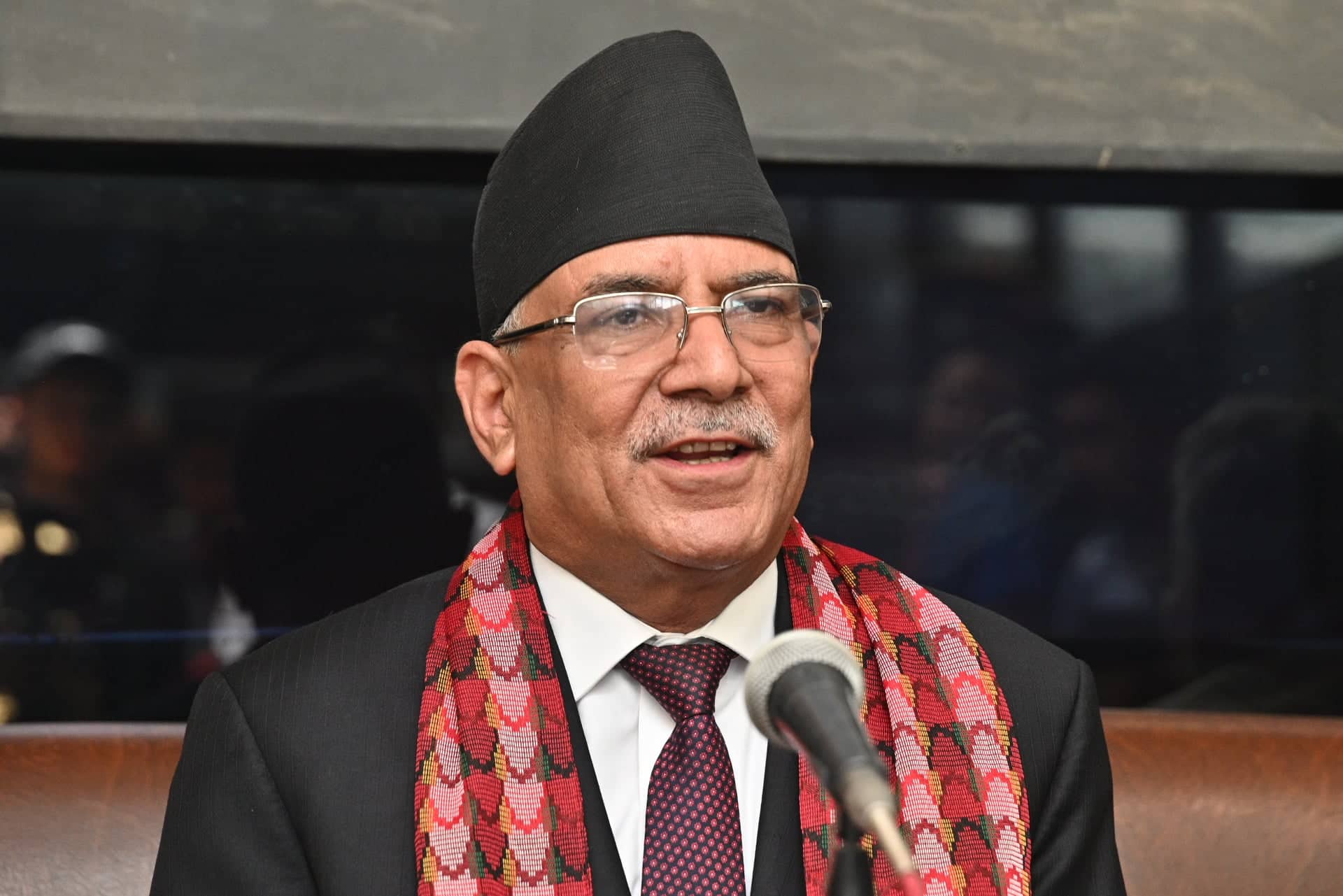 भारत उड्‌नुअघि प्रचण्डले विमानस्थलबाट भने- मलाई चीनले पनि बोलाएको छ