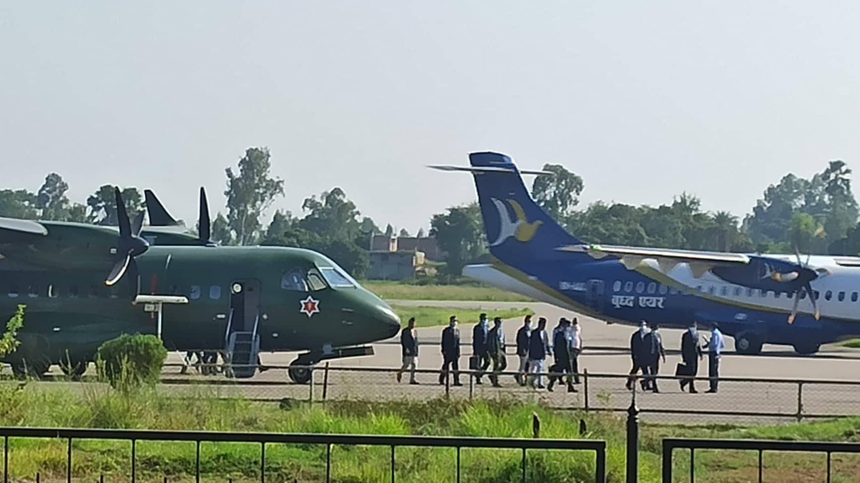 प्रधानमन्त्री, मन्त्री र नेताहरूले प्रयोग गरेको हेलिकोप्टरको खर्चबारे छानबिन गर्ने निर्वाचन आयोगको निर्णय