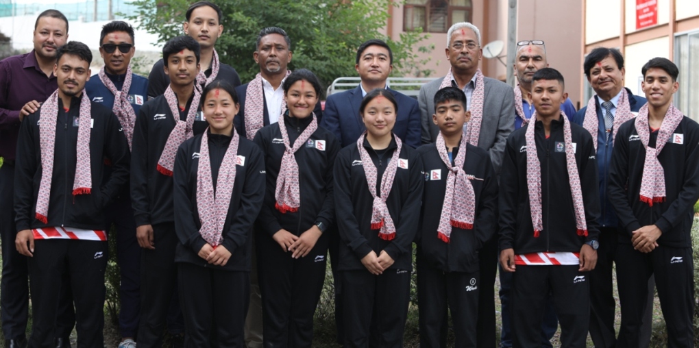 टेबल टेनिस प्रतियाेगितामा भाग लिन आठ खेलाडीसहितकाे टाेली माल्दिभ्स जाँदै