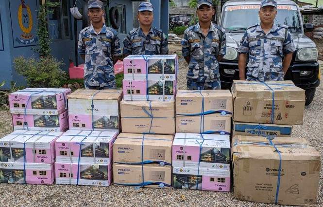 १७ लाखभन्दा बढीको इलेक्ट्रोनिक सामान बरामद 