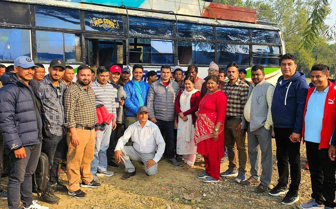 अस्थायी आवास निर्माणका लागि जाजरकोट पुग्यो कांग्रेसको टोली