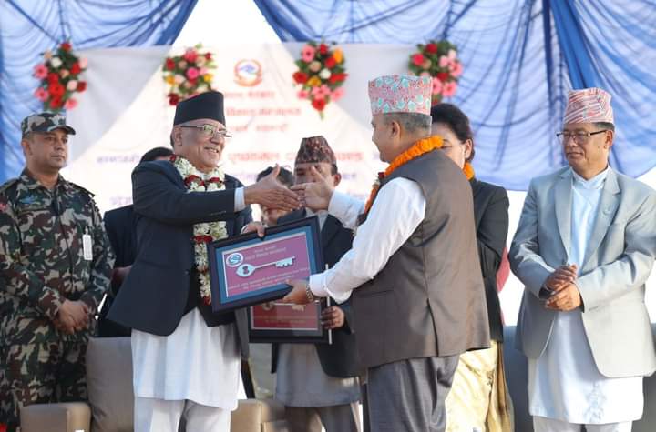 प्रदेश प्रमुख र मुख्यमन्त्रीहरूको काठमाडौंमा सम्पर्क कार्यालय र आवास