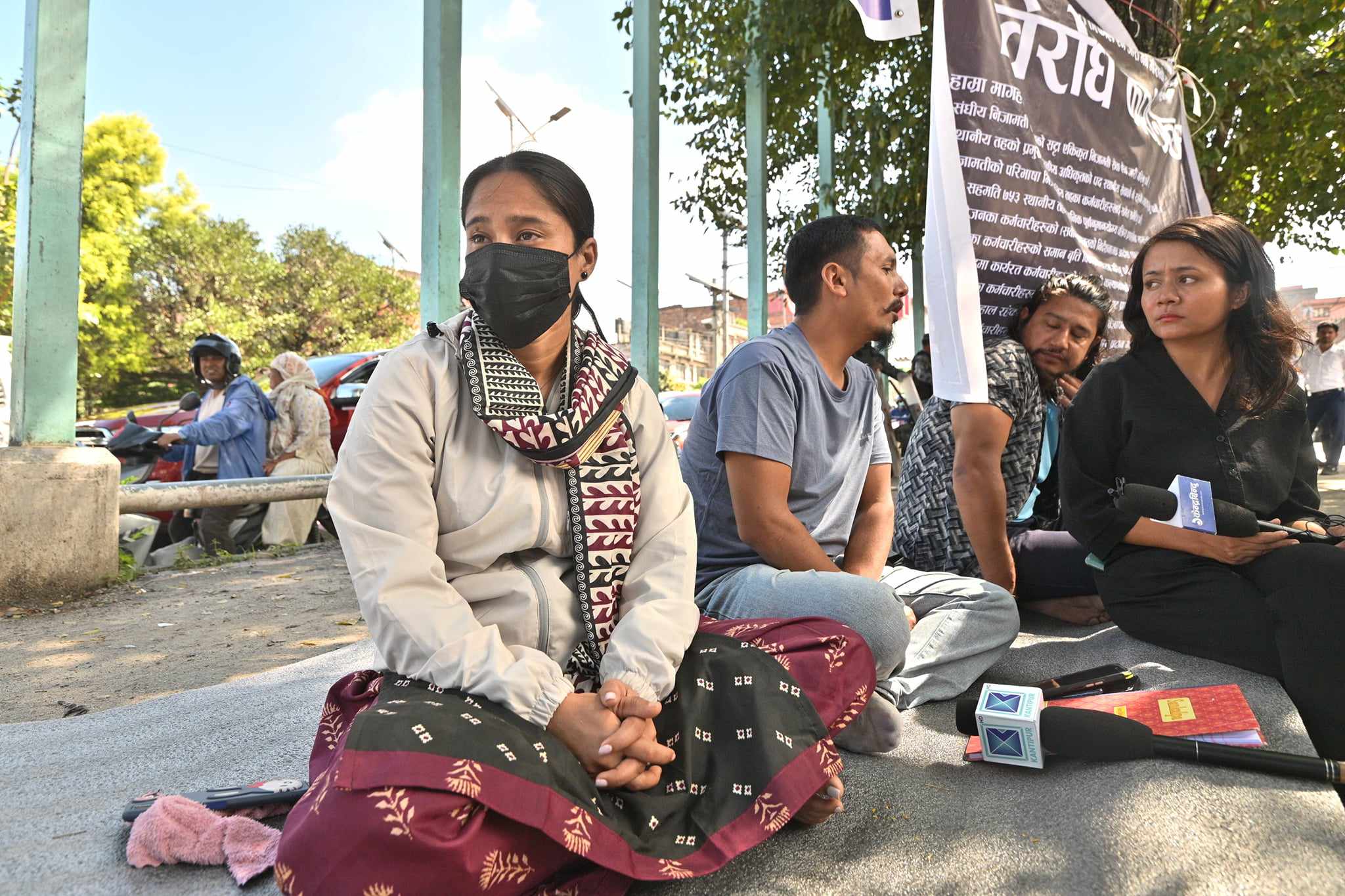 वीर अस्पतालबाट फर्केर फेरि अनशन बसिन् भारती