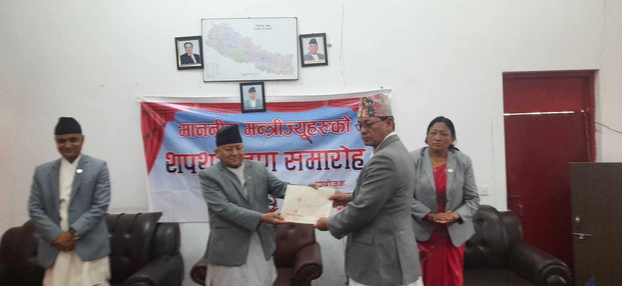 घुर्की लगाएर शपथ नलिँदा हटाइएका विनोद शाह फेरि बने कृषिमन्त्री