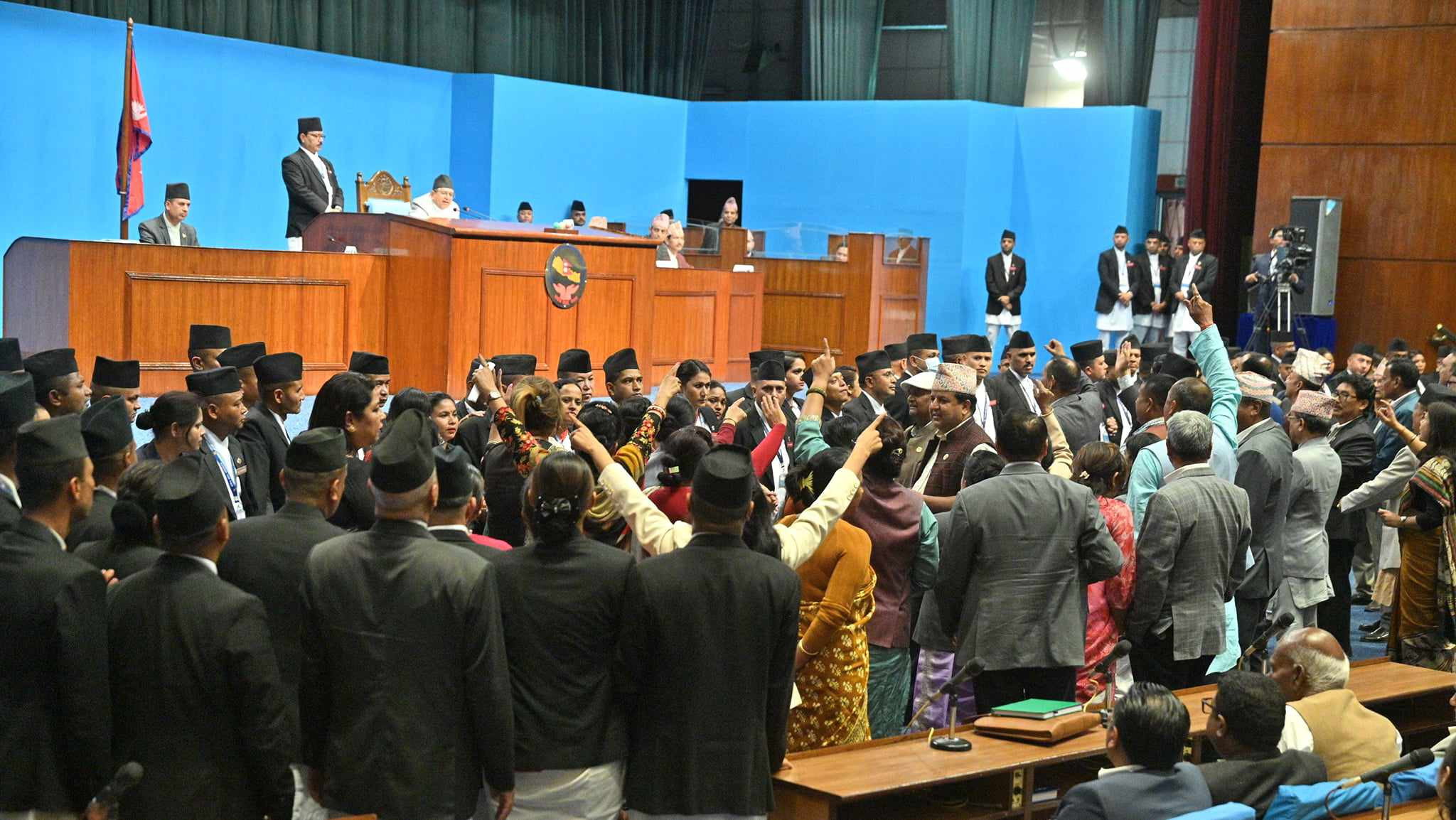 प्रतिनिधिसभाकाे दाेस्राे बैठकमा पनि कांग्रेसकाे अवराेध, जेठ १ गतेसम्मका लागि स्थगित