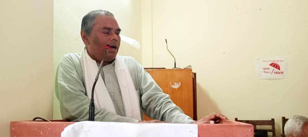 कपिलवस्तु पुगेर प्रचण्डमाथि खनिए उपेन्द्र यादव 