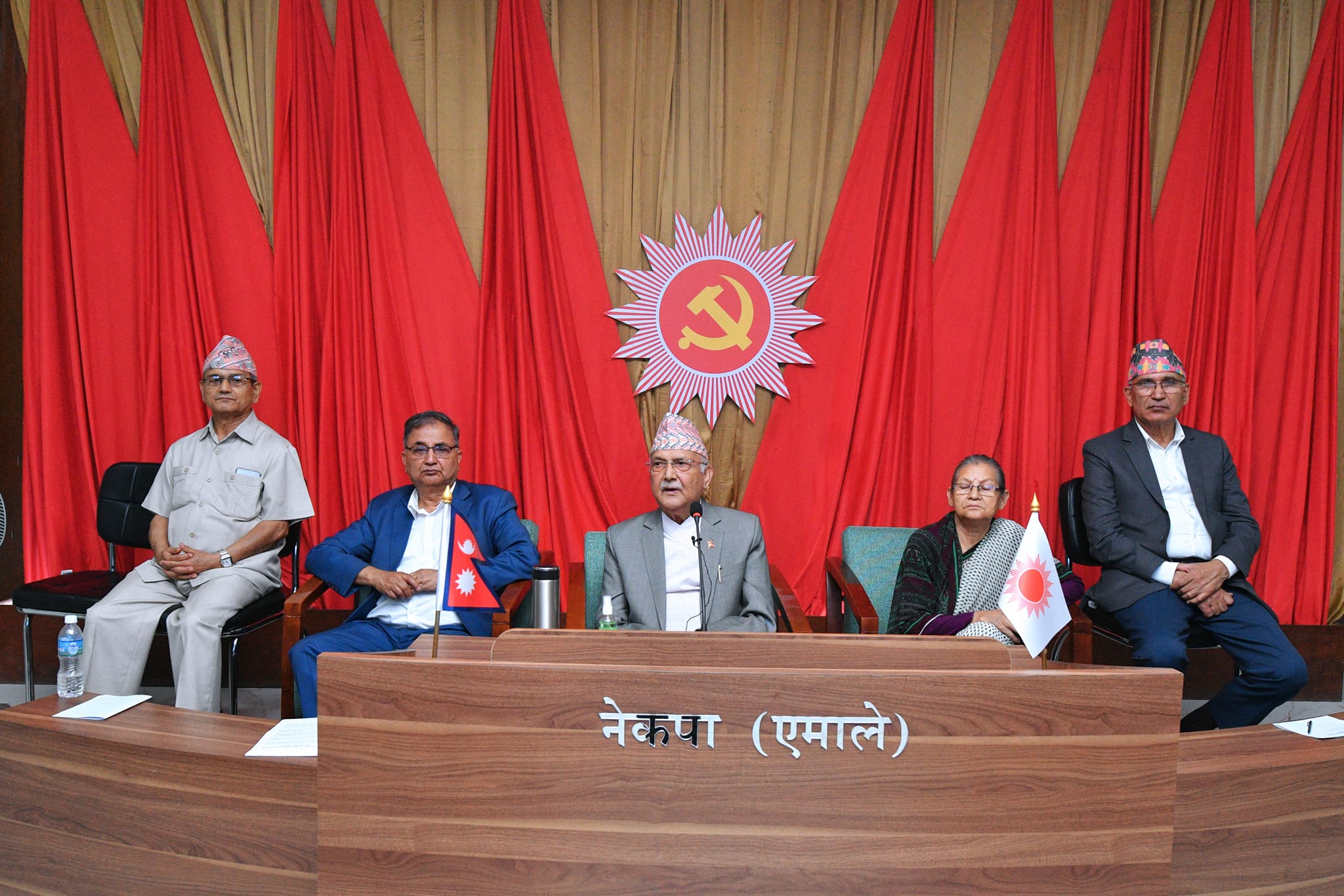 छ वर्षपछि पुरानै सांगठनिक लयमा फर्कियाे एमाले