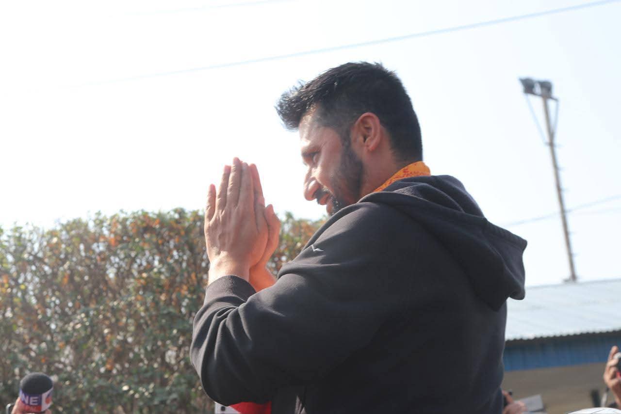 चुनावी अभियानका लागि चितवन पुगे रवि लामिछाने