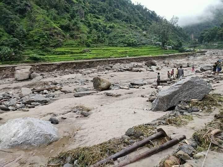 अछाम बाढी : ३ शवको हुन सकेन सनाखत