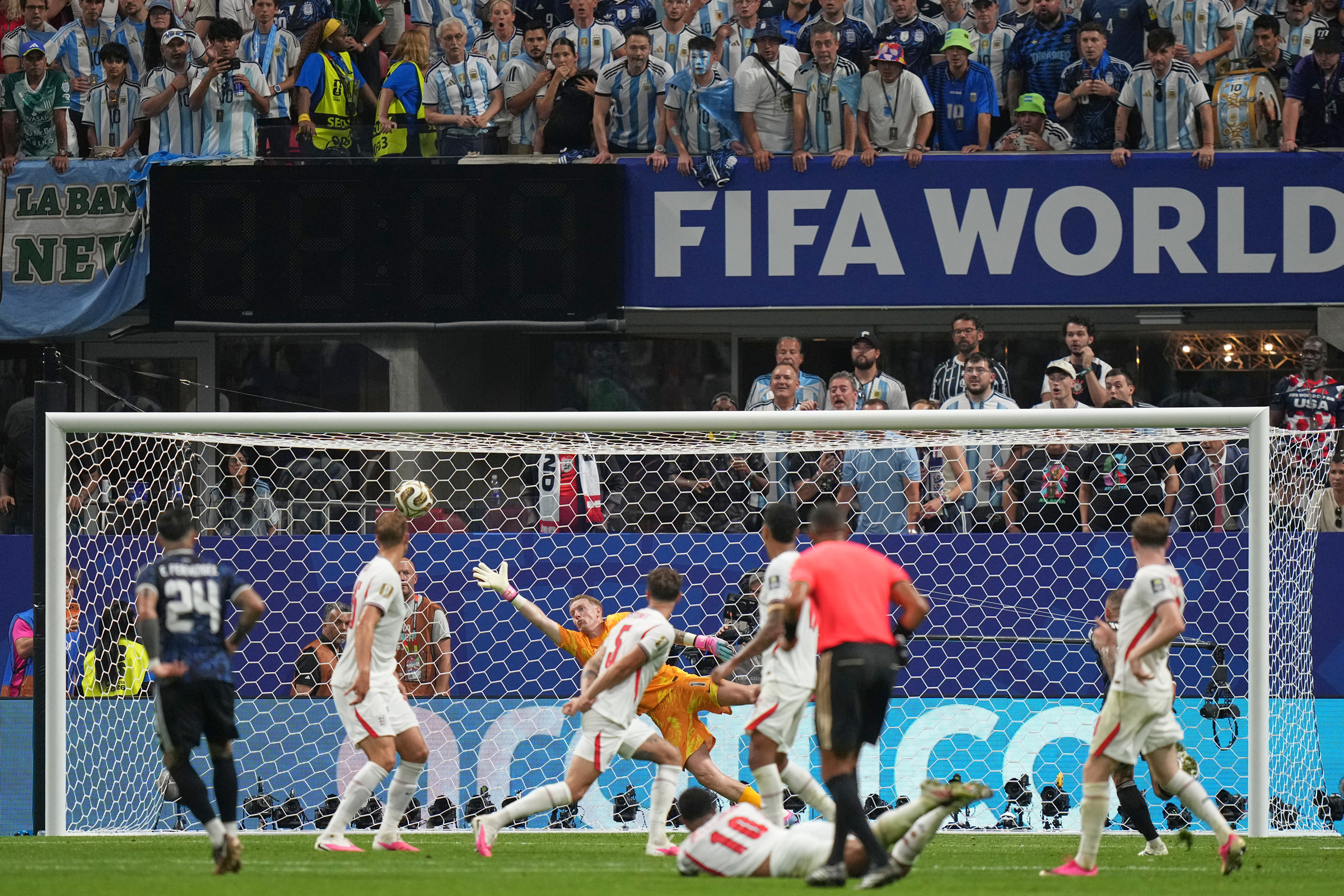 Argentina-England-3-1784173092.jpg