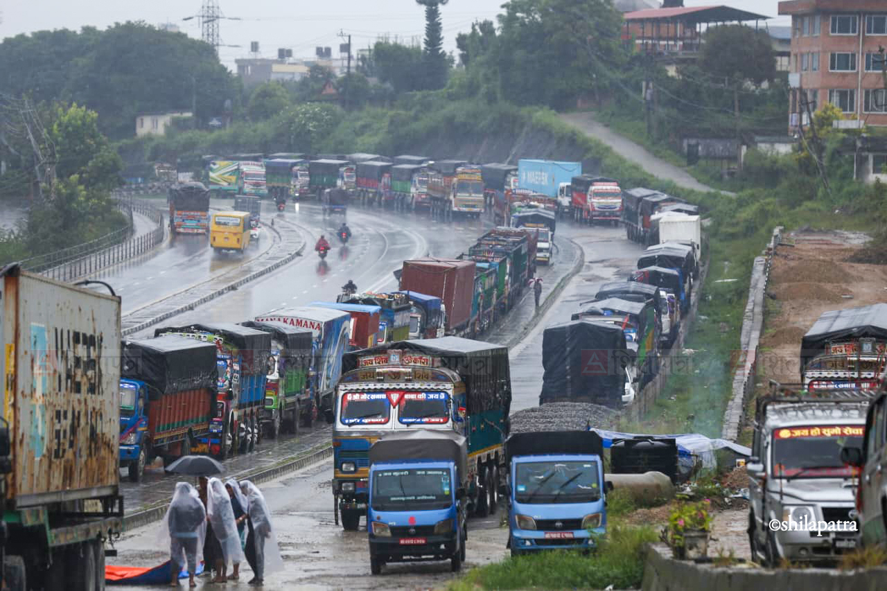 Balkhu-Road-Vehicle_NPL-(1)-1790321974.jpeg